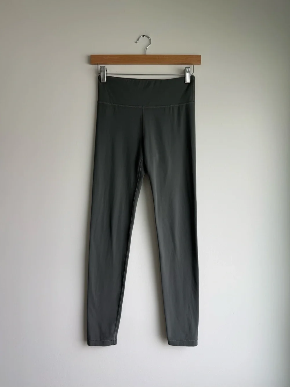 Athleta Girl High Rise Powervita Chit Chat Leggings Gray XL 14